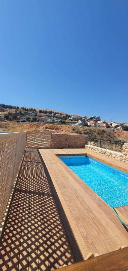 צימר בקתה מול הנוף Safed Bagian luar foto